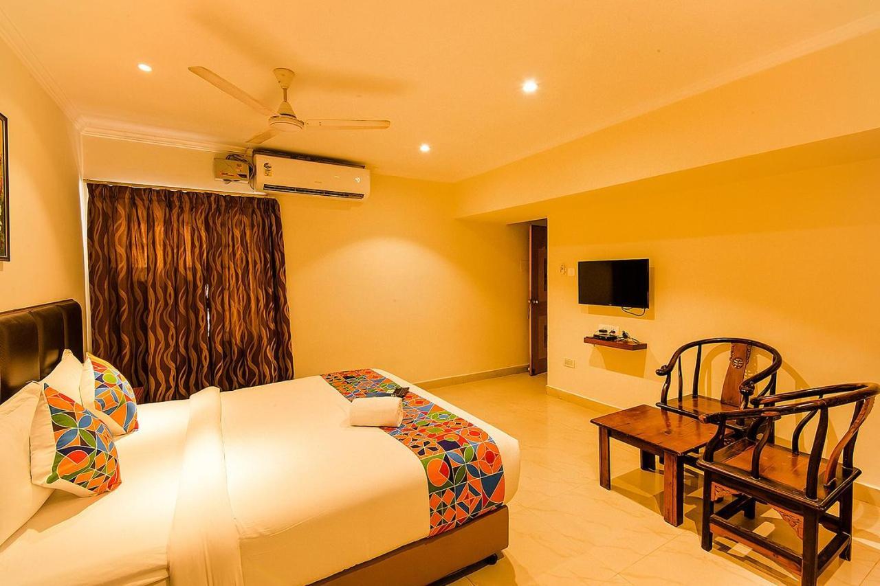 Blossoms Hotel & Service Apartments Chennai Exterior photo