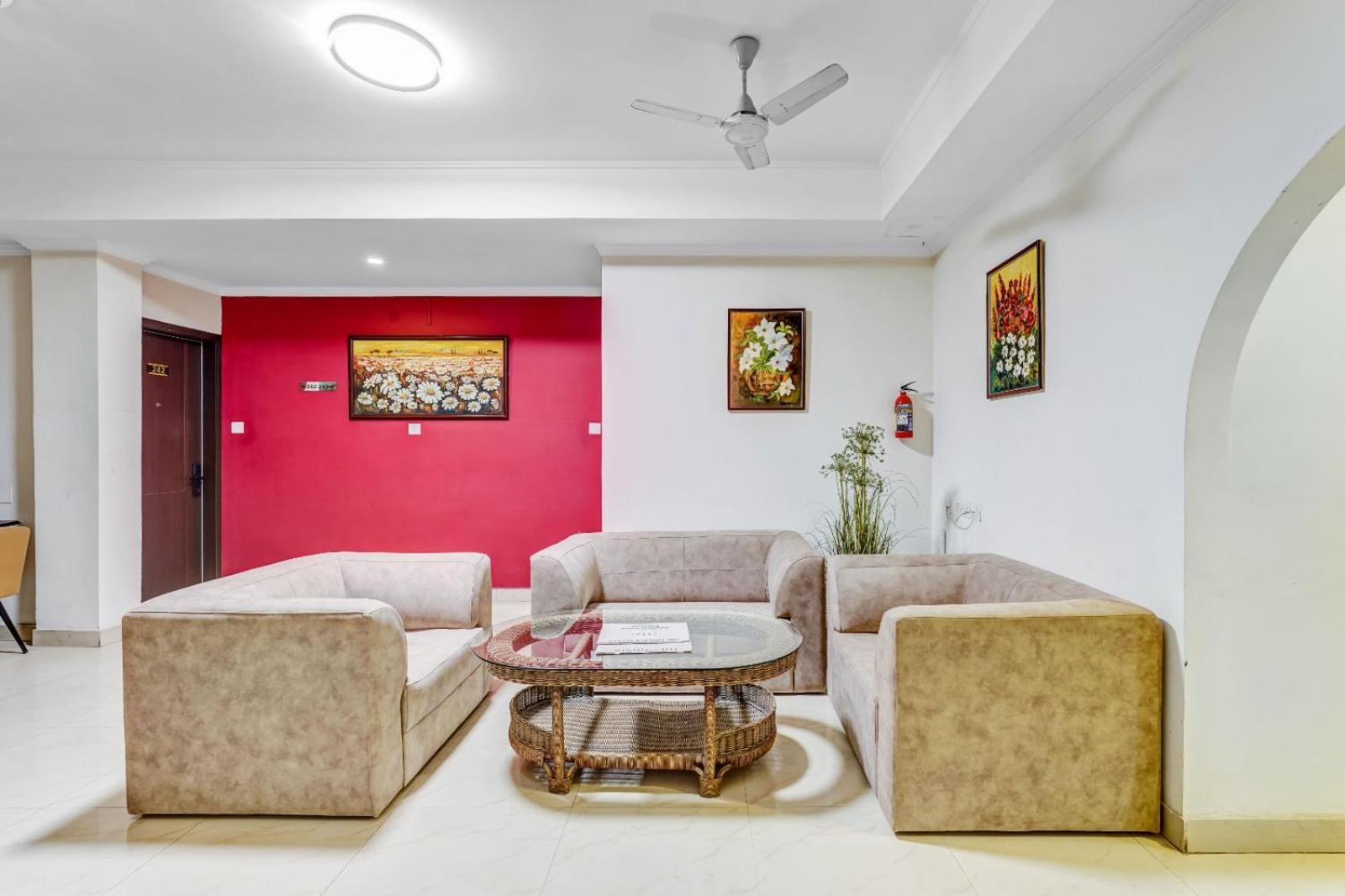 Blossoms Hotel & Service Apartments Chennai Exterior photo